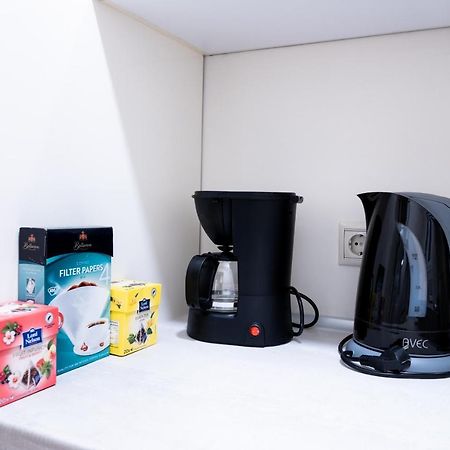 Glamorous Apt In Kolonaki Атина Екстериор снимка