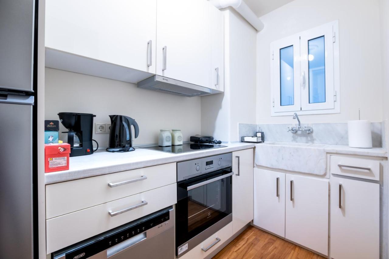 Glamorous Apt In Kolonaki Атина Екстериор снимка