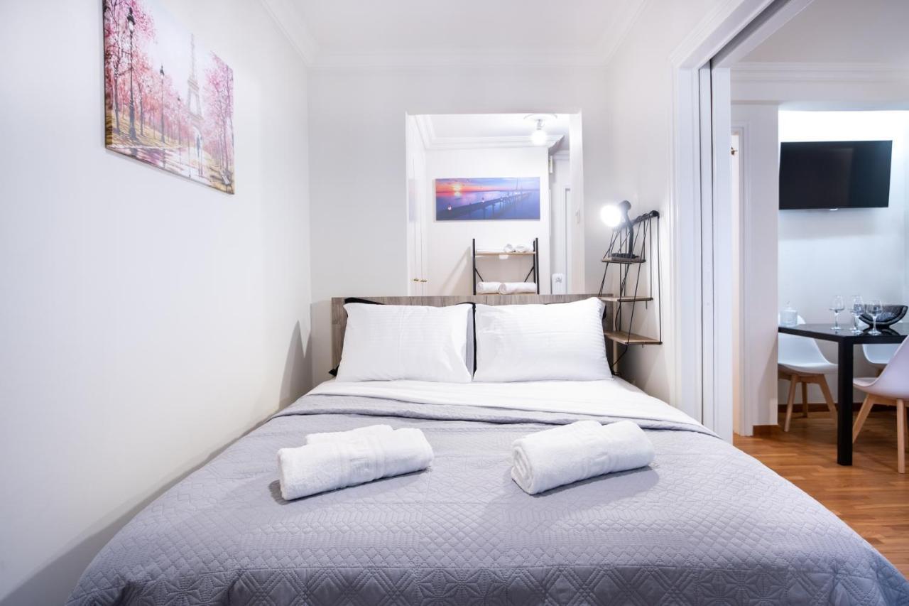 Glamorous Apt In Kolonaki Атина Екстериор снимка