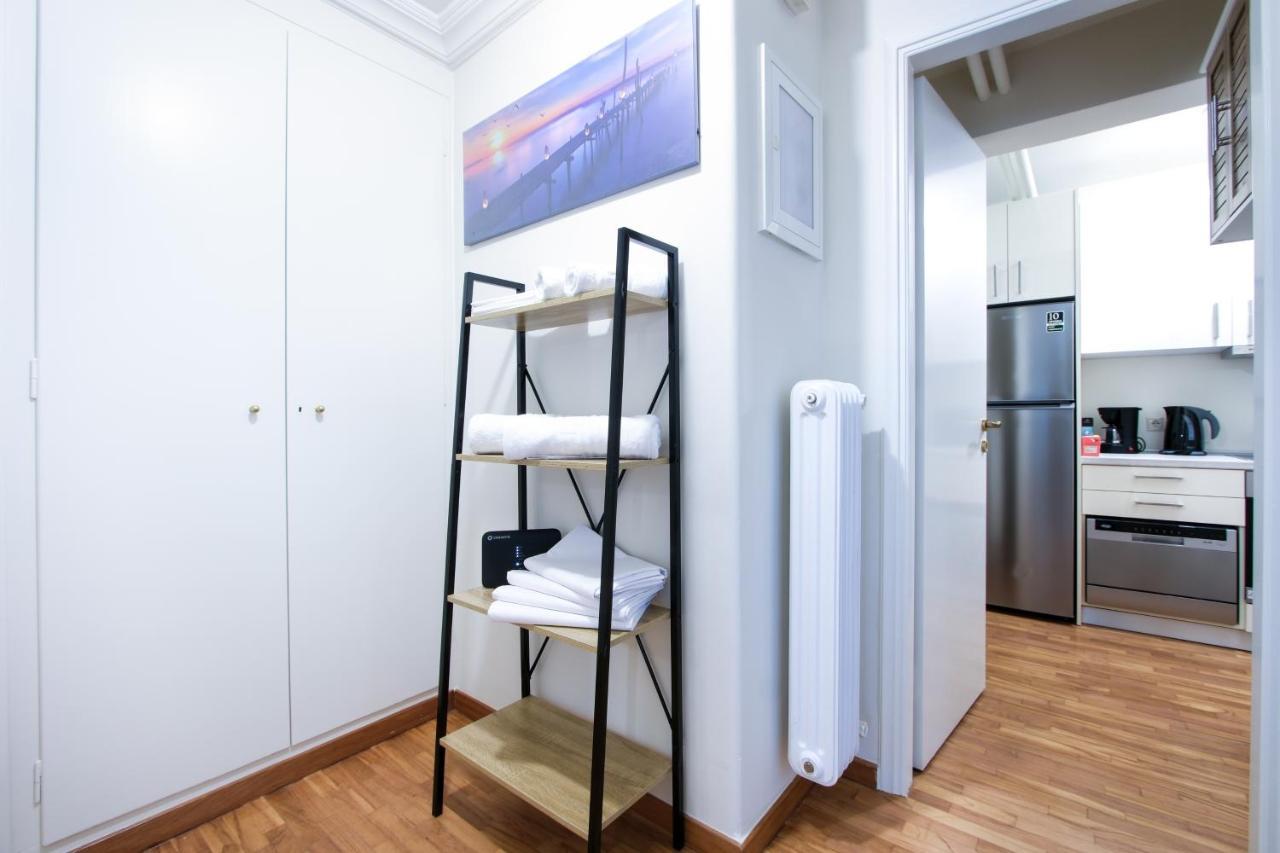 Glamorous Apt In Kolonaki Атина Екстериор снимка