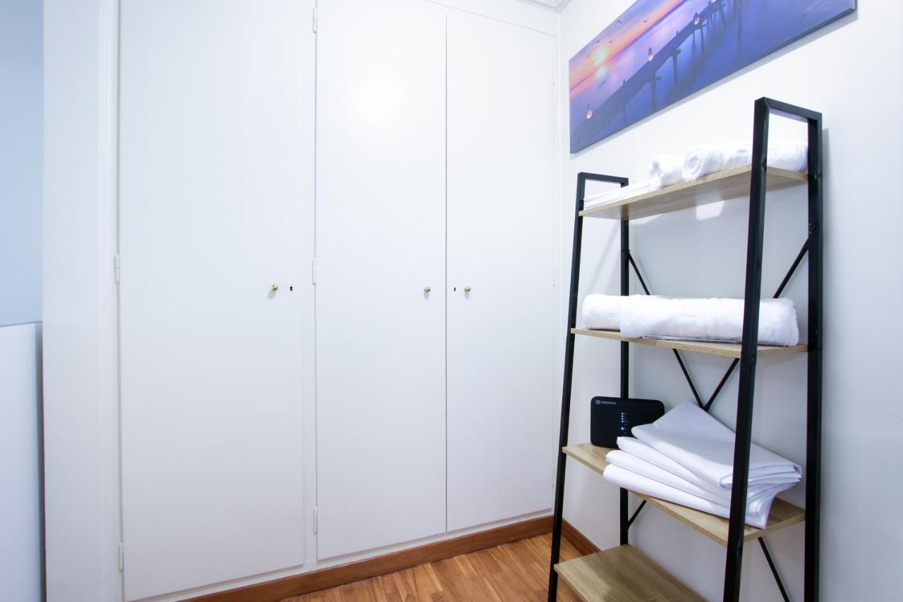 Glamorous Apt In Kolonaki Атина Екстериор снимка
